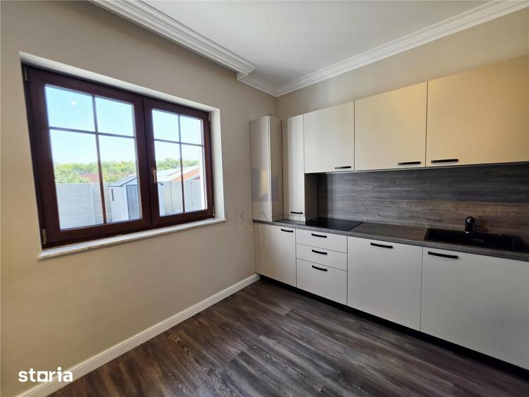 Casă cu 5 camere cu Teren 300 Mp în Ghiroda