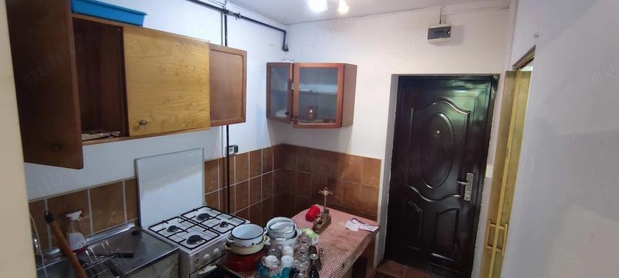 Garsonieră decomandată în Central