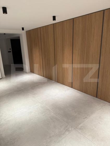 Casă individuală cu 6 camere cu Piscina în Centura