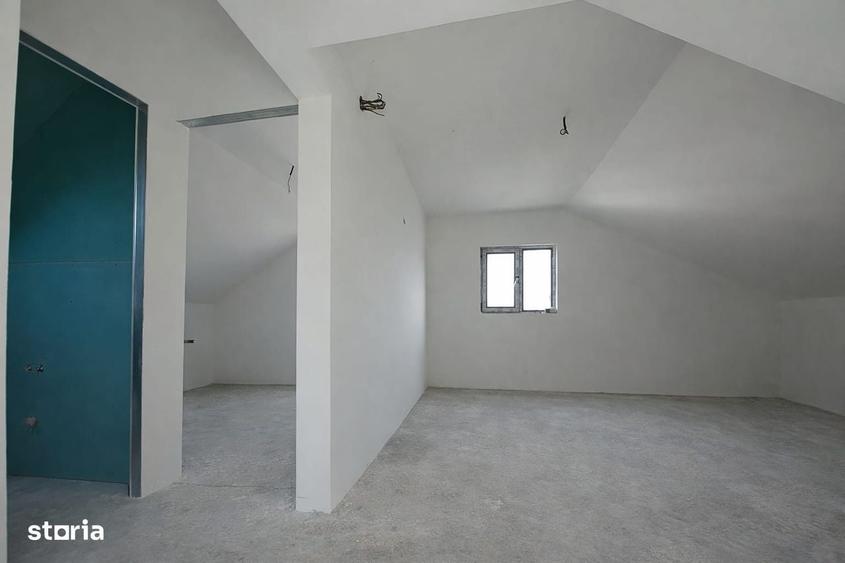 Casă cu 4 camere în Valu lui Traian