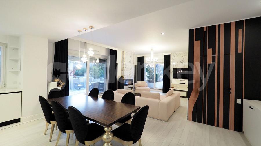 Apartament cu 5 camere decomandat, mobilat în Herăstrău