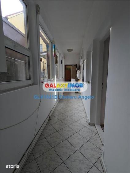 Casă cu 3 camere cu Teren 151 Mp în Andronache