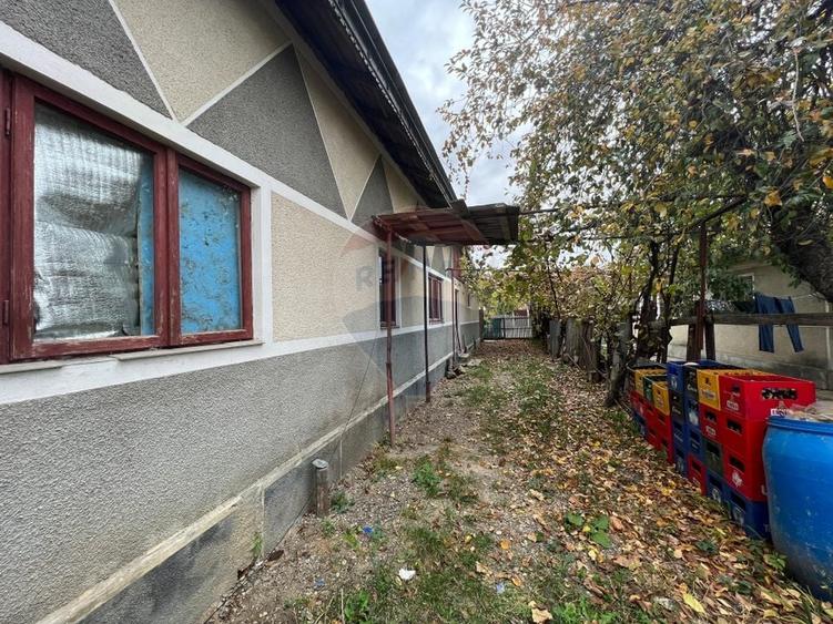 Casă individuală cu 5 camere cu Teren 967 Mp în Tisa-Silvestri