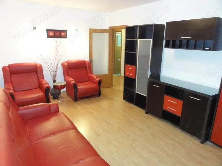 Apartament cu 3 camere semidecomandat, mobilat în Bucur Obor