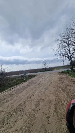 Teren de 13298 mp, în Săbăreni