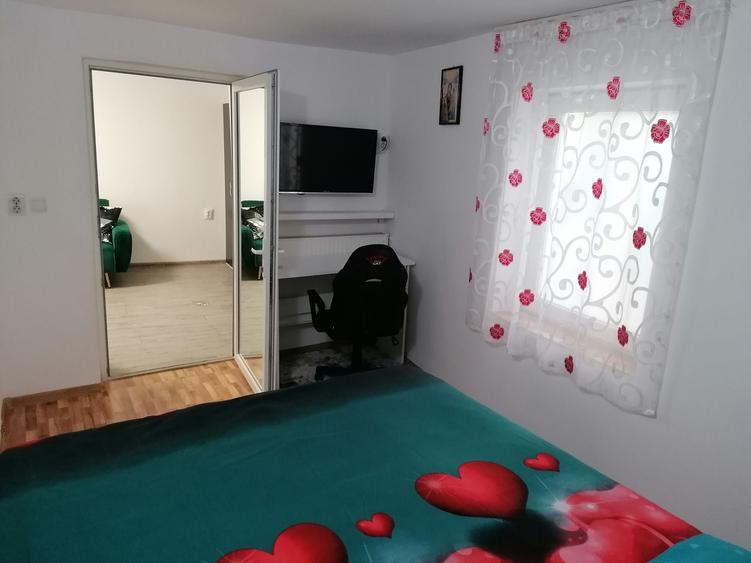 Apartament cu 2 camere decomandat în Drumul Carului