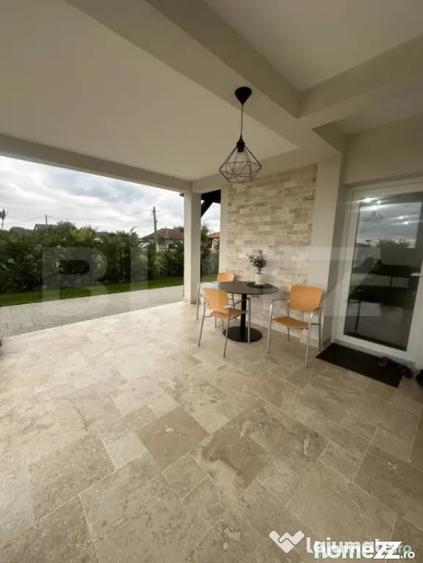 Casă cu 3 camere cu Teren 3600 Mp în Păulești