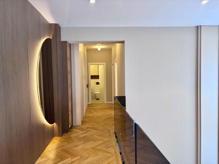 Apartament cu 3 camere, mobilat în Floreasca