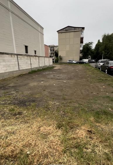 Teren de 675 mp, în Central