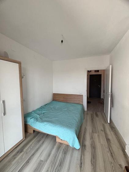 Apartament cu 2 camere semidecomandat, mobilat în Lipovei