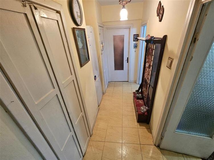 Apartament cu 2 camere nedecomandat, mobilat în Ultracentral