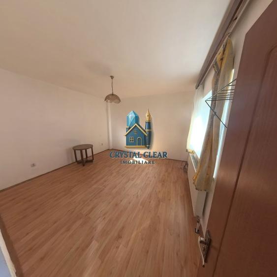 Apartament cu 2 camere decomandat în Semicentral