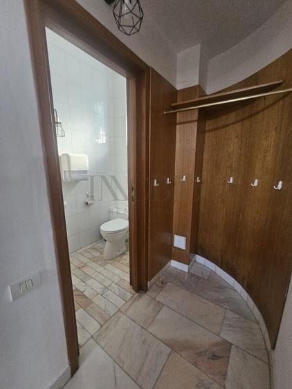 Casă individuală cu 5 camere cu Canalizare în Herăstrău