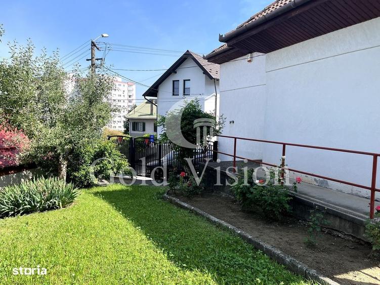 Casă cu 4 camere cu Teren 800 Mp în Dâmbu Pietros