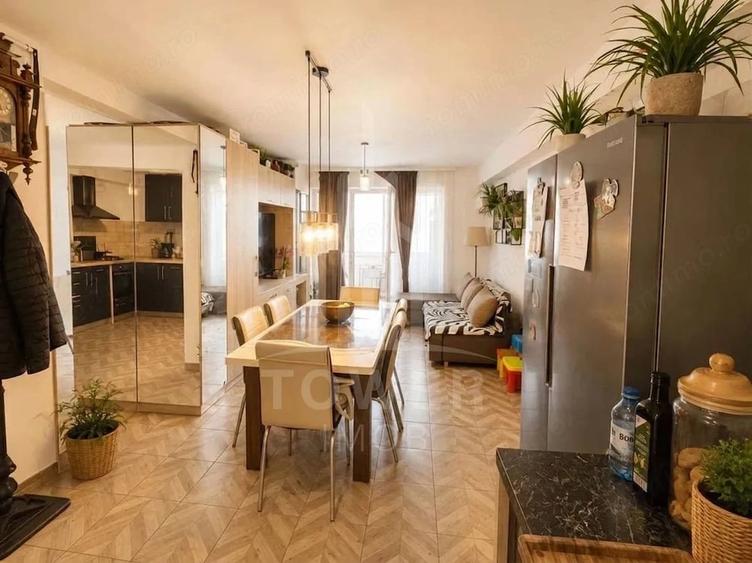 Apartament 3 camere cu 2 bai, 2 locuri de parcare ?i 2 balcoane - 1