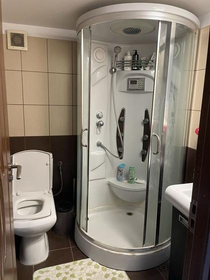 Casă cu 4 camere în Lisaura