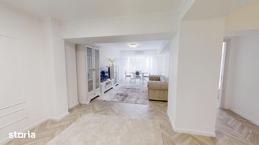 Apartament cu 3 camere decomandat în Decebal
