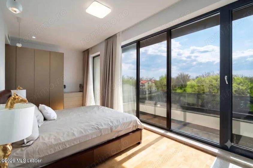 Iancu Nicolae - Vila high-end pe malul lacului, Gradina cu Ponton - 4