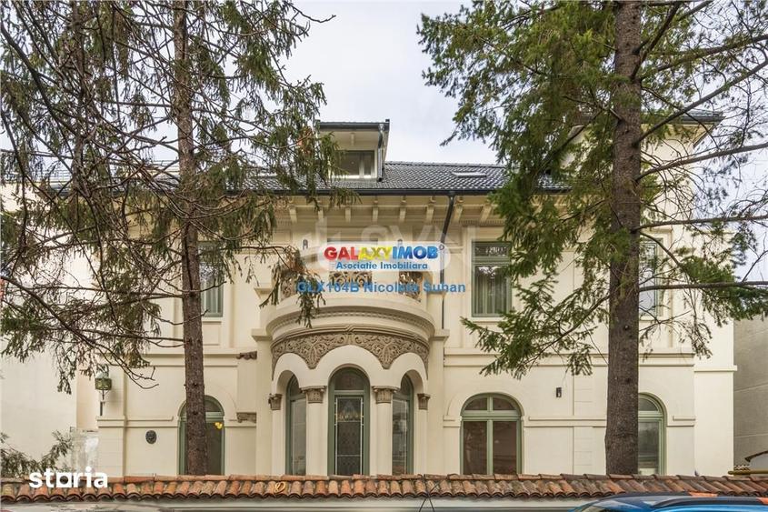Casă cu 8 camere cu Teren 321 Mp în Dorobanți