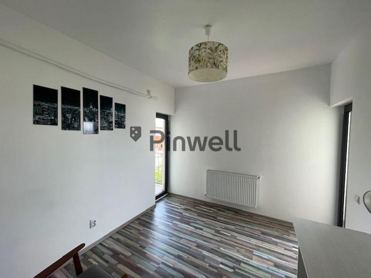 Duplex cu 4 camere cu Canalizare în Odăi