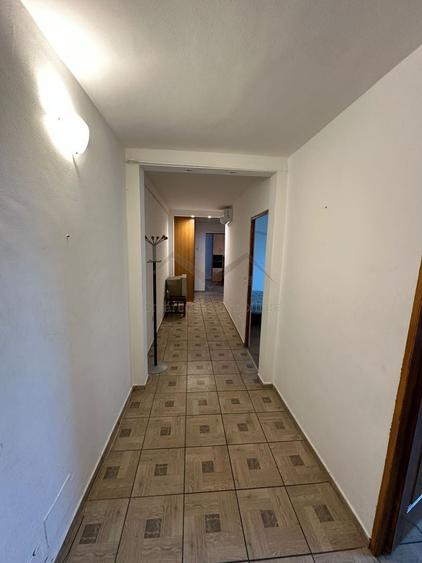 Apartament cu 2 camere decomandat în Podu Roș