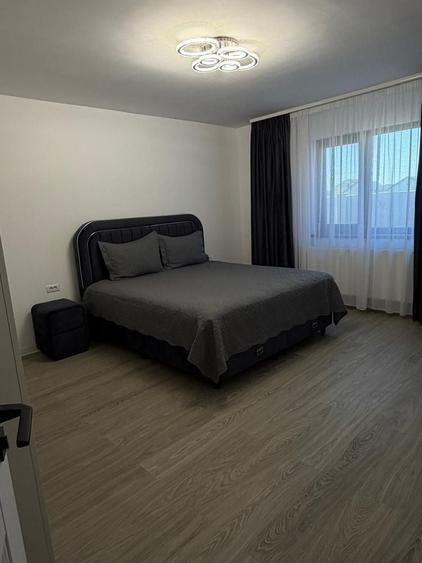 Casă cu 3 camere în Central