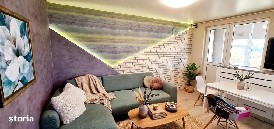 Apartament cu 3 camere decomandat în Arcu