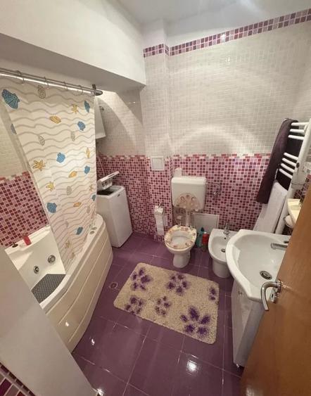 Apartament cu 3 camere decomandat, mobilat în Unirii