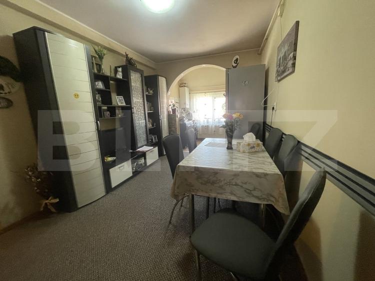 Apartament cu 3 camere decomandat, mobilat în Nord