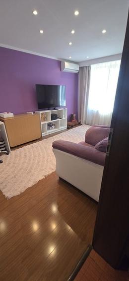 Apartament cu 3 camere decomandat în Pantelimon