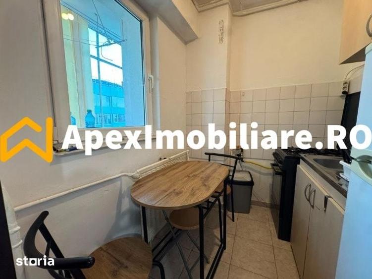Garsonieră semidecomandată în 13 Septembrie