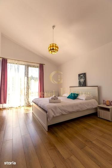 Casă cu 4 camere cu Teren 4160 Mp în Moieciu