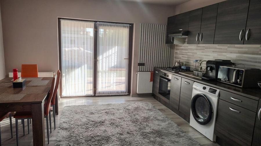 Casă cu 2 camere cu Teren 490 Mp în Nufărul