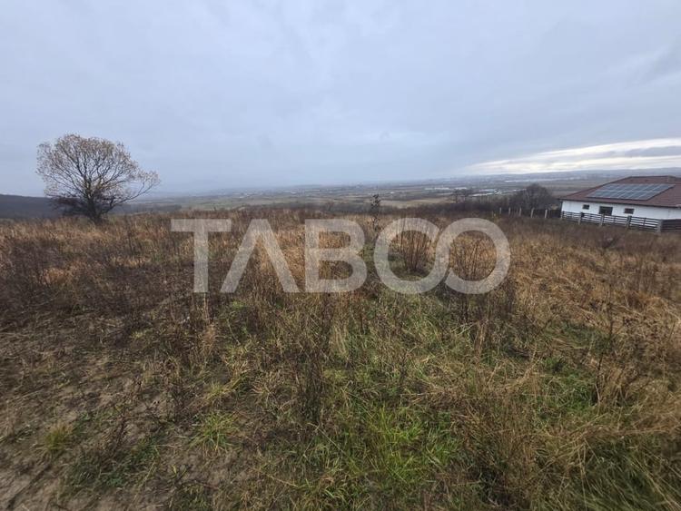 Teren Construcții intravilan de 423 mp, în Bungard