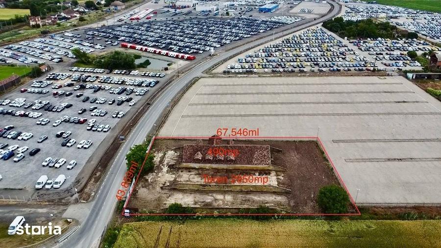 Spațiu comercial, de 2,950 mp, în Central