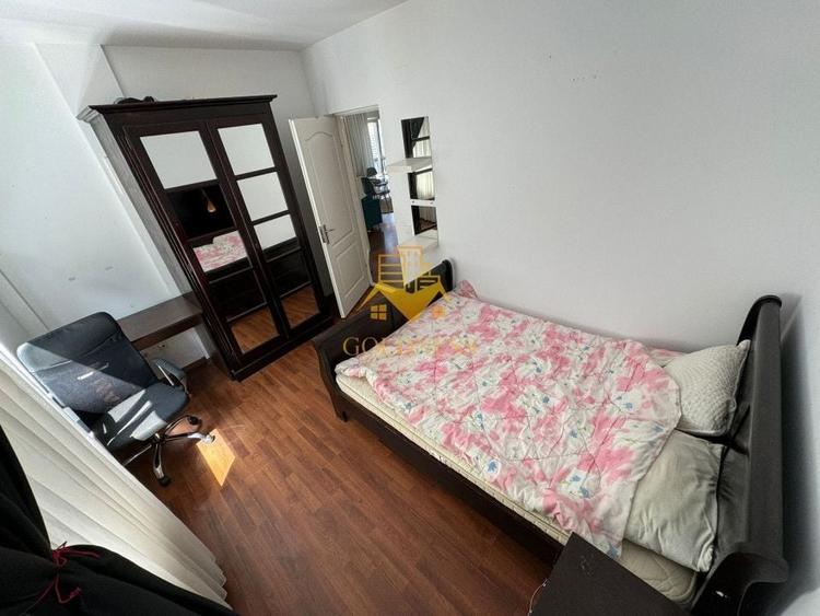 Apartament cu 4 camere semidecomandat în Zorilor