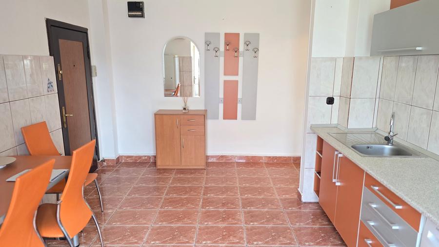 Vand apartament 2 camere decomandat in Deva, zona Pescarilor ( ITM), et 3 - 2