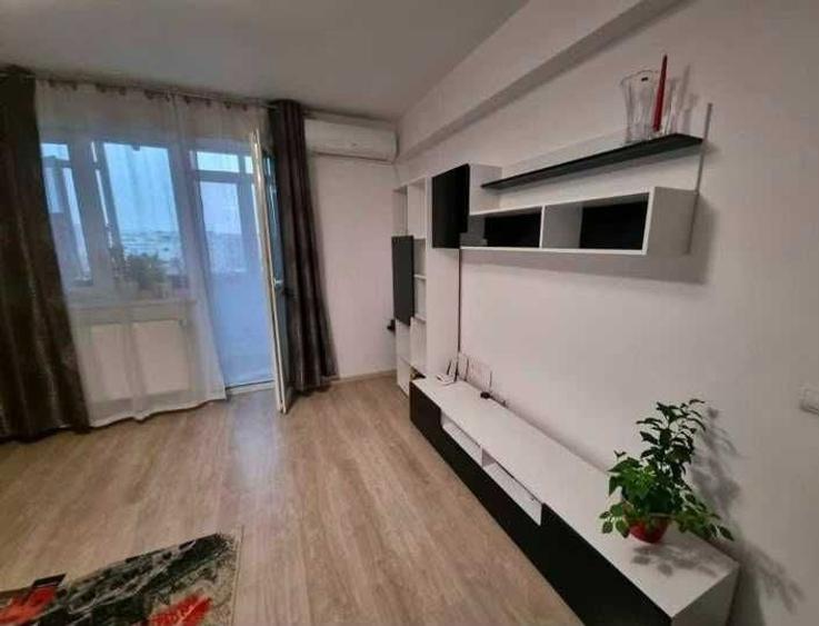 Apartament cu 2 camere decomandat în Păcii