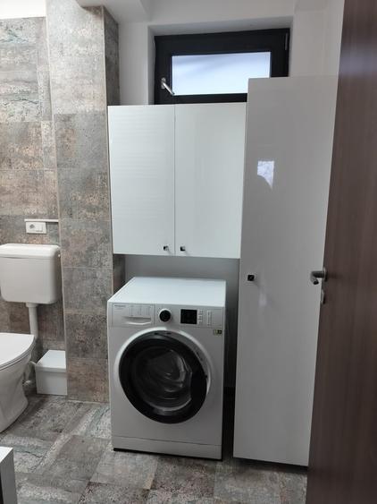 Casă cu 4 camere cu Teren 60 Mp în Prelungirea Ghencea