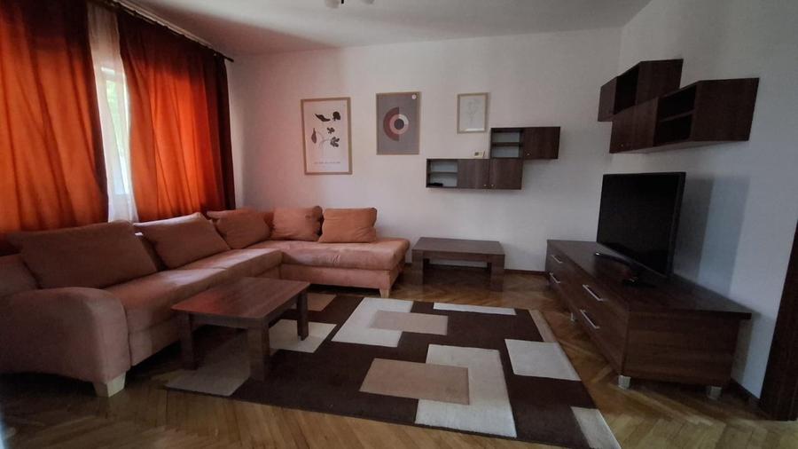 Casă 4 camere, 150 mp utili, teren 120 mp, zonă Centrală - 1