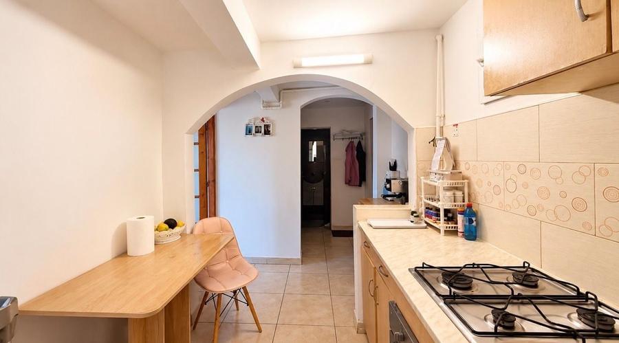 Apartament cu 2 camere decomandat în Gării