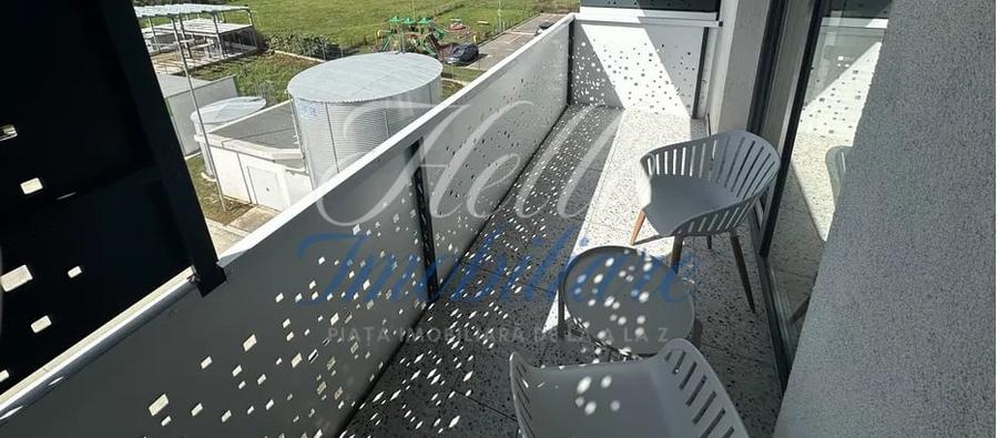 Apartament cu 2 camere semidecomandat, mobilat în Sânnicoară