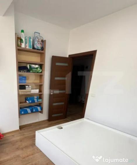 Apartament cu 3 camere decomandat în Burdujeni