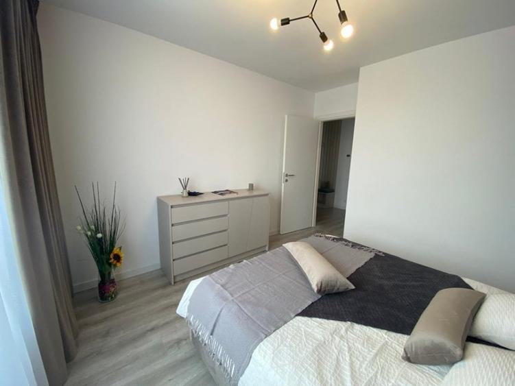 Apartament cu 2 camere, mobilat în Nord