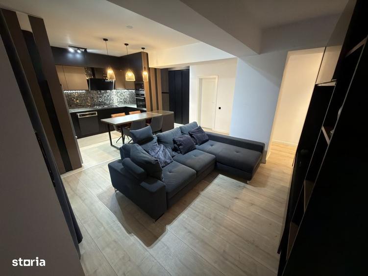 Apartament cu 3 camere în Sisești