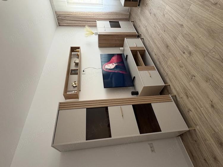 Apartament cu 2 camere decomandat în Ipotești