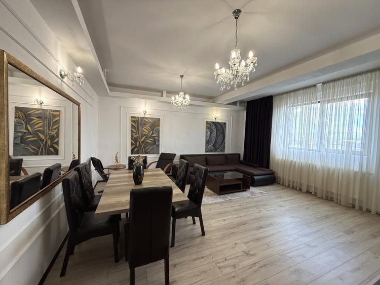 Apartament cu 3 camere decomandat, mobilat în Ampoi 3