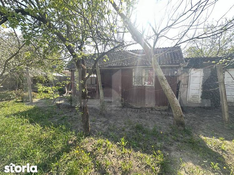 Teren de 250 mp, în Bercu Roșu