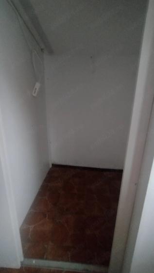 Spațiu comercial, de 14 mp, în Central