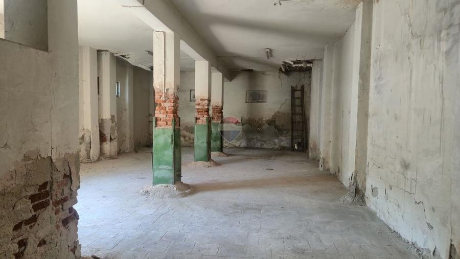Spațiu comercial, de 303 mp, în Brașovul Vechi